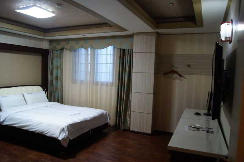 Ever Hotel Czedżu Zewnętrze zdjęcie